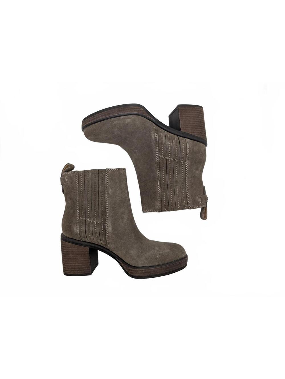 Crown Vintage  Suede Ankle Boots Women's Size 8